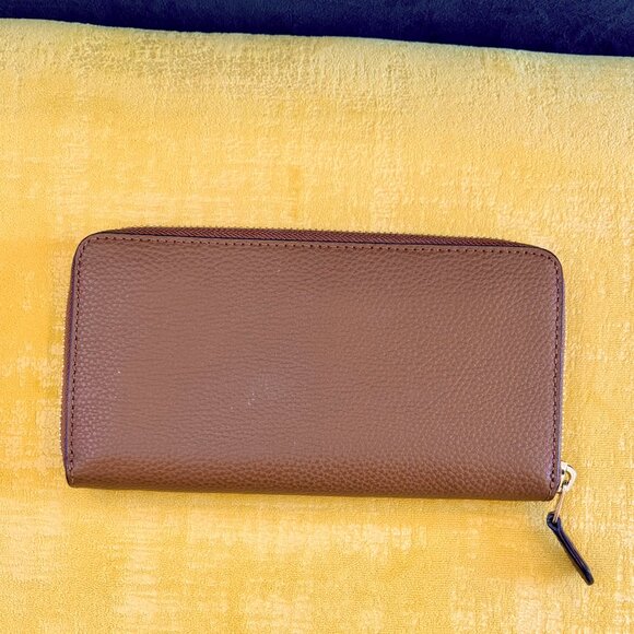 Coach Brown Pebbled Leather Accordion Zip Wallet - Picture 2 of 3